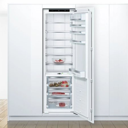 BOSCH KIF81PFE0 Fridge