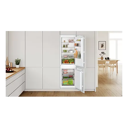 BOSCH KIN86NFF0G Integrated 60/40 Fridge Freezer