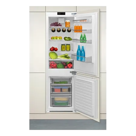 CDA CRI871 Integrated 70/30 combination fridge freezer