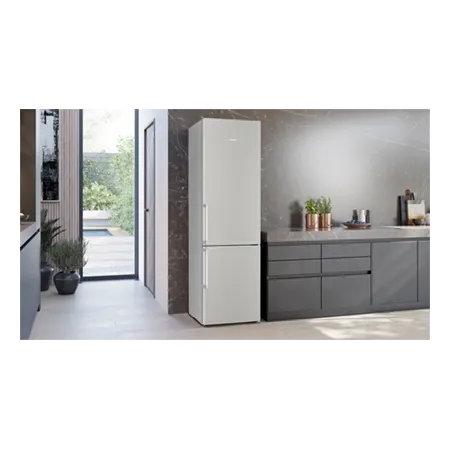 SIEMENS KG39NAIAT 70/30 Freestanding Fridge Freezer